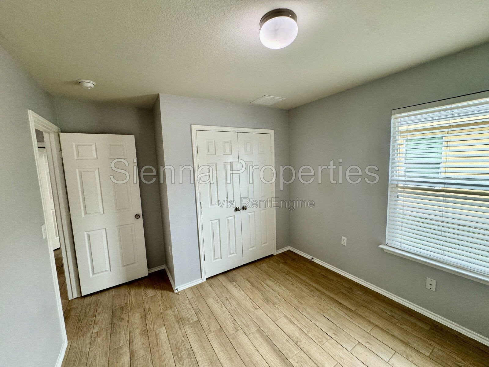 Gallery Image 17