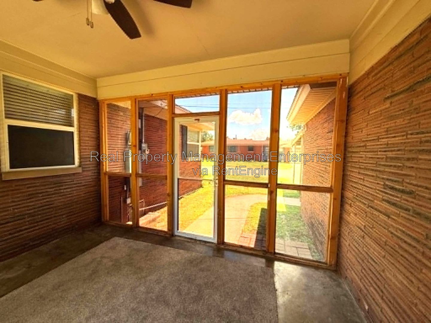 Gallery Image 34