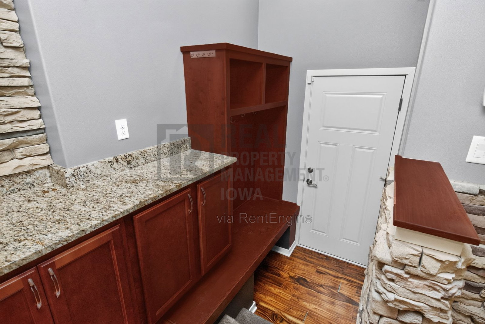 Gallery Image 13