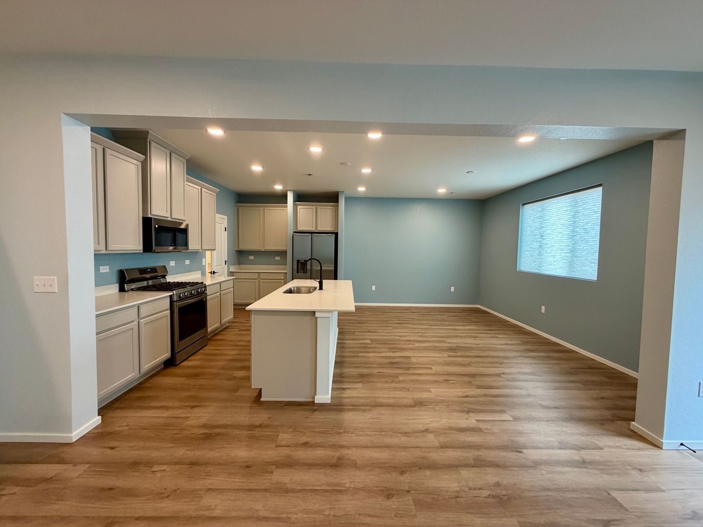 Gallery Image 15