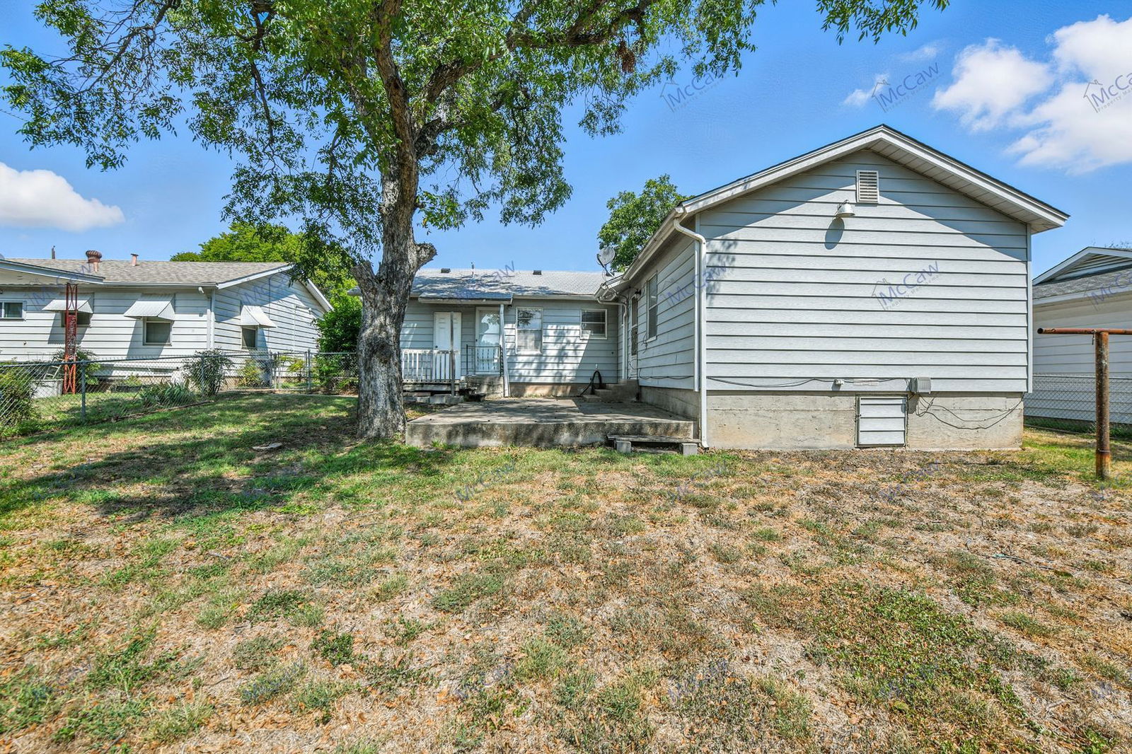 Gallery Image 17