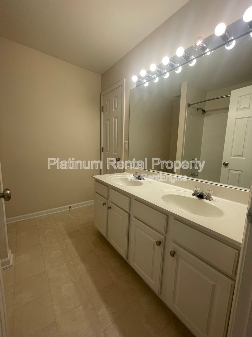 Gallery Image 49
