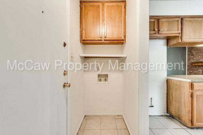 Gallery Image 16