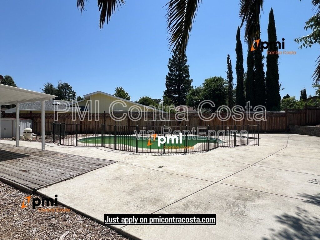 Gallery Image 38