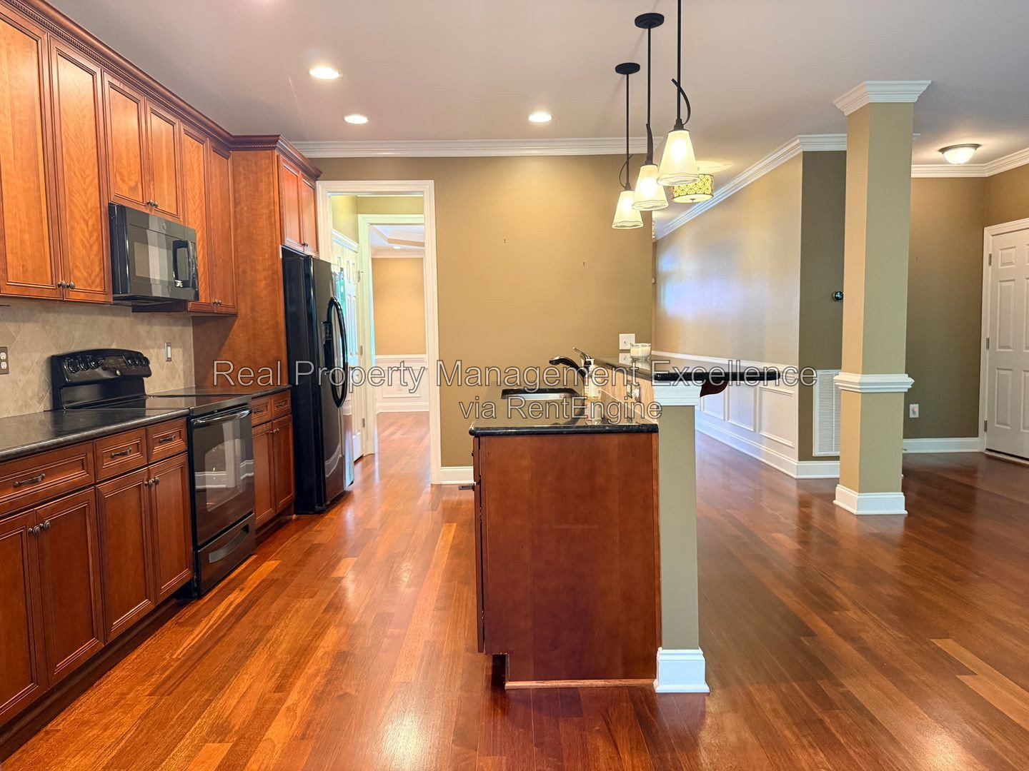Gallery Image 16