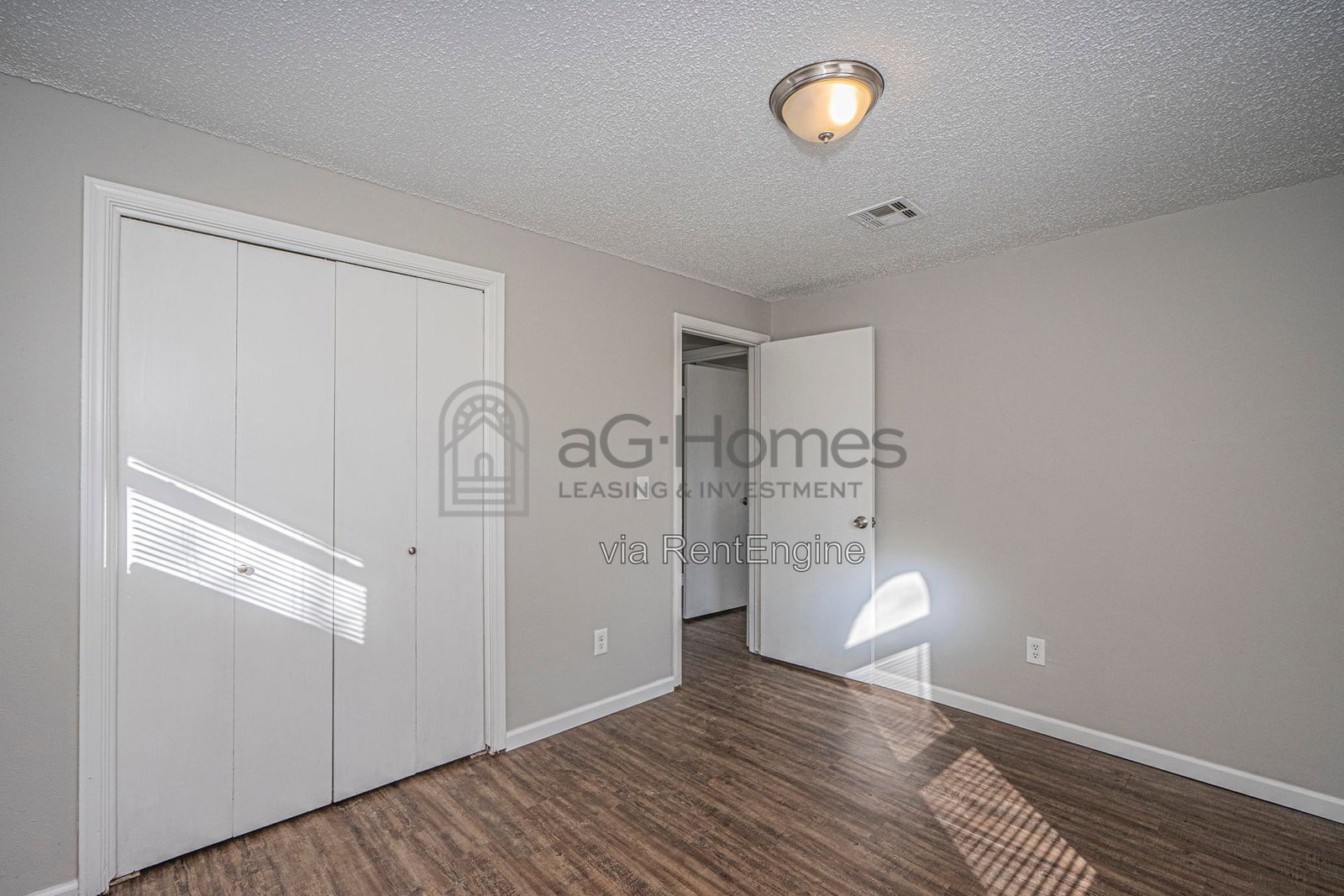 Gallery Image 17