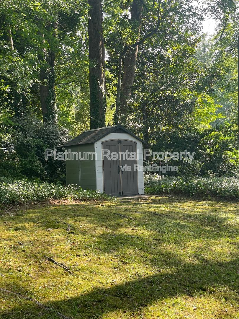 Gallery Image 43