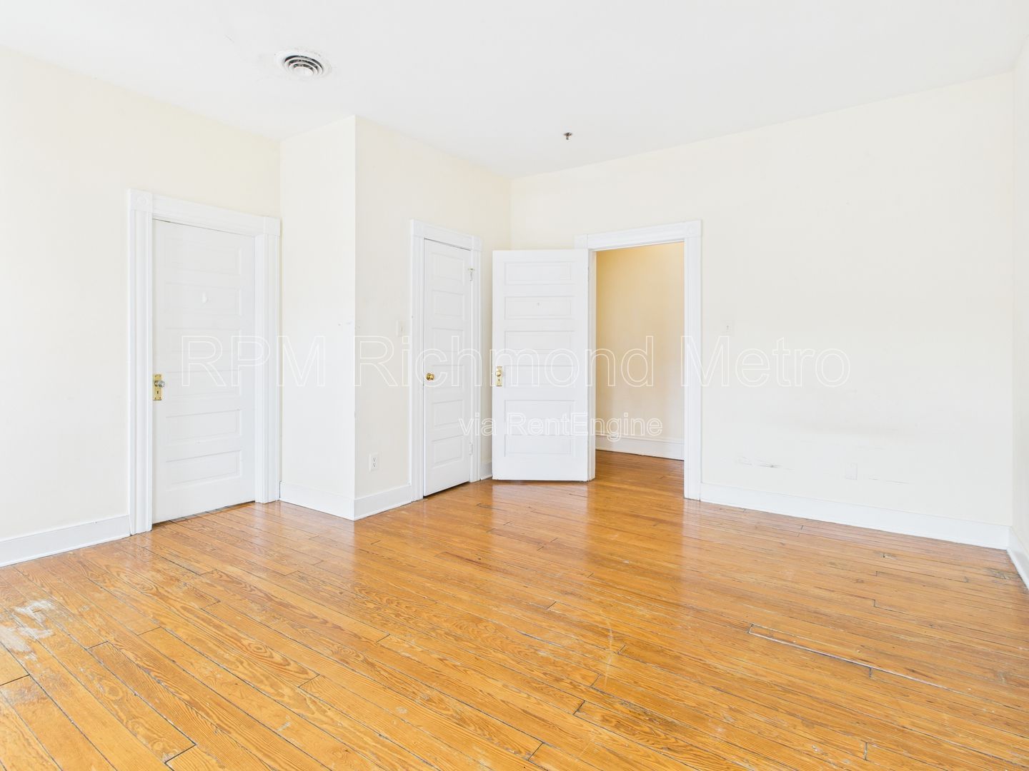 Gallery Image 17