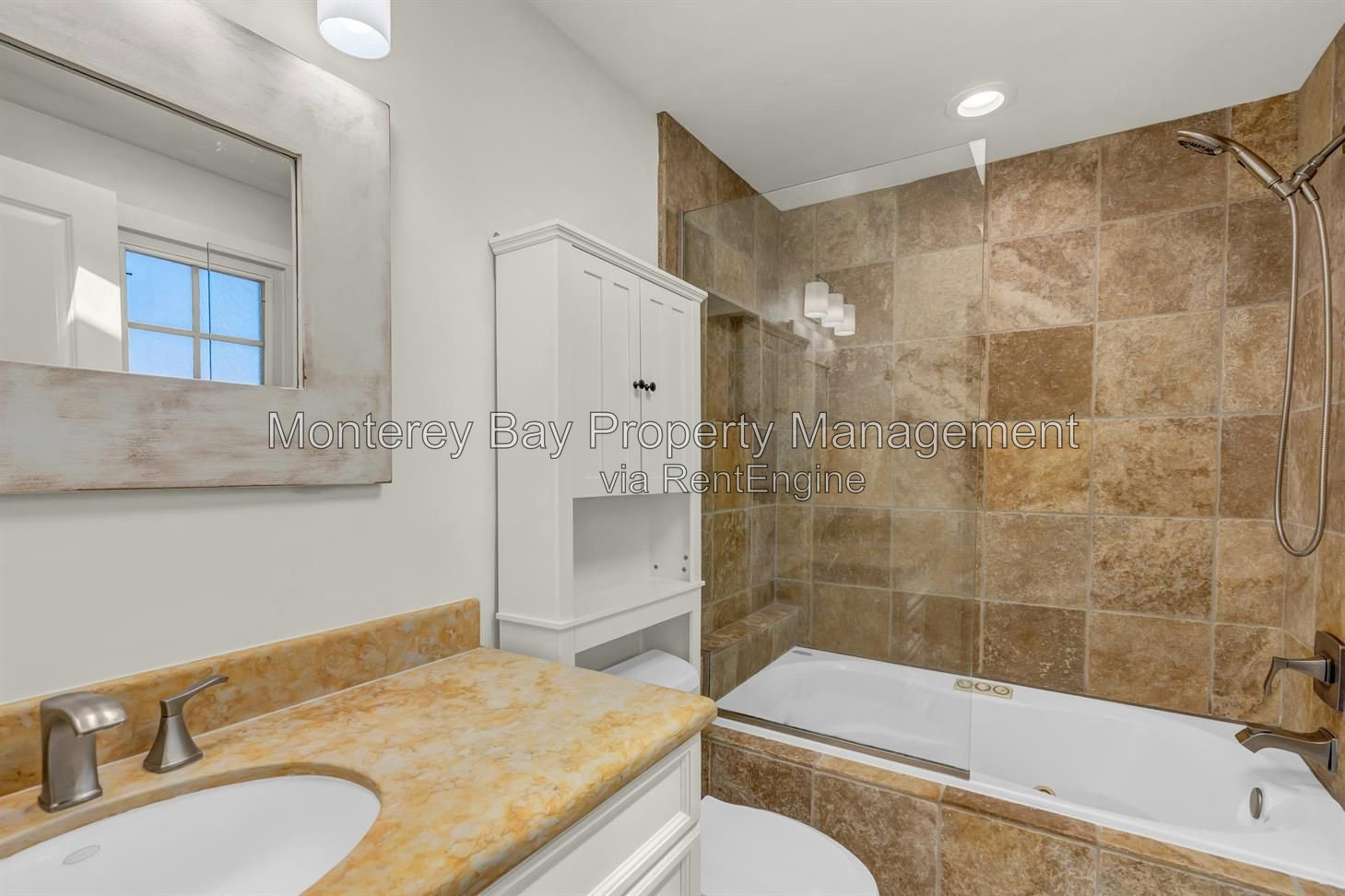 Gallery Image 15