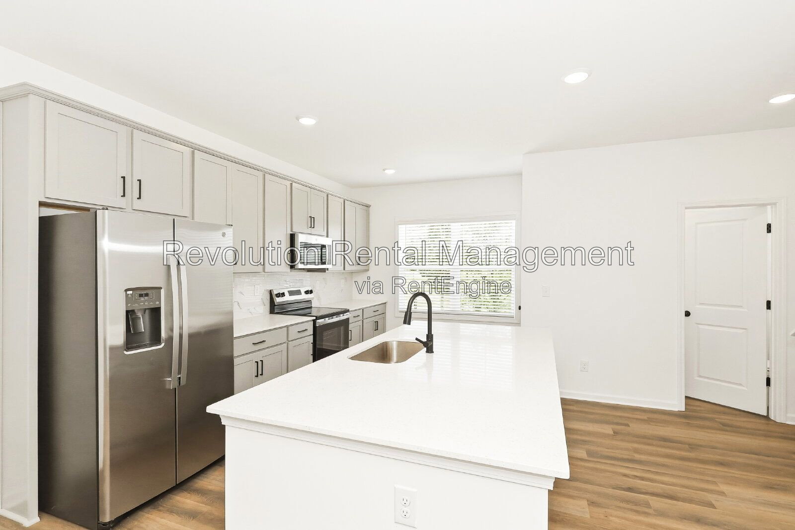 Gallery Image 18