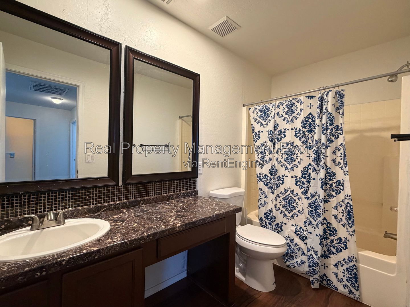 Gallery Image 22