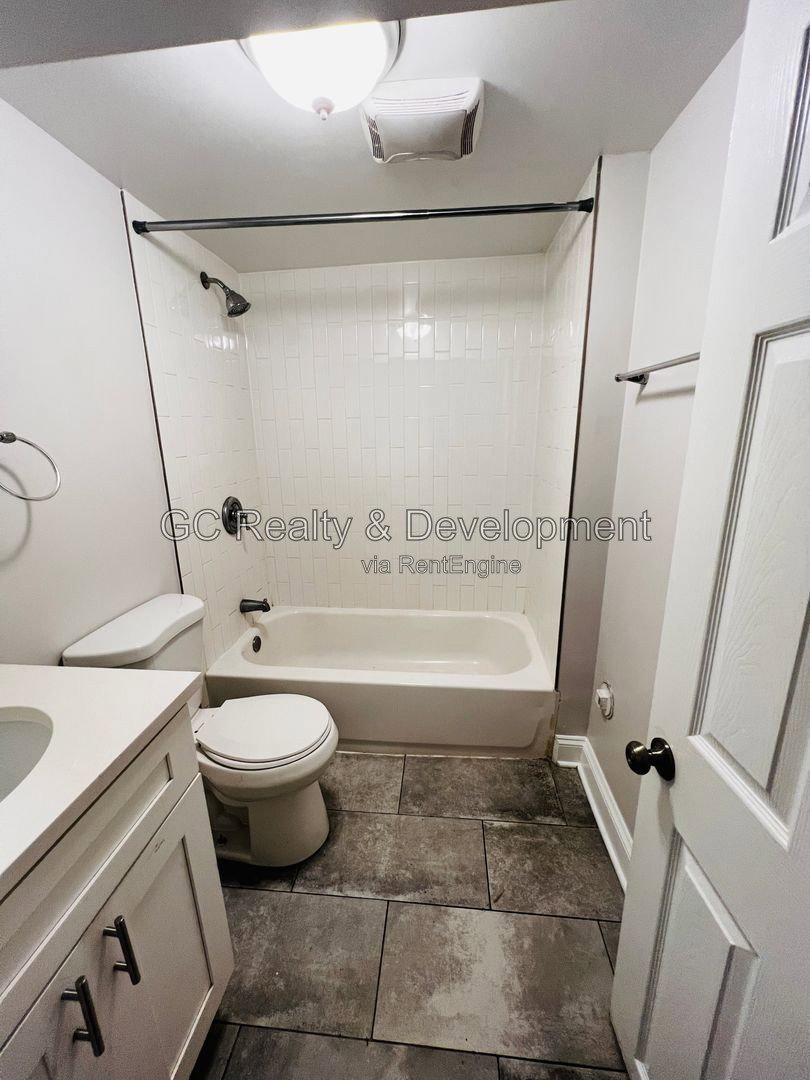Gallery Image 14