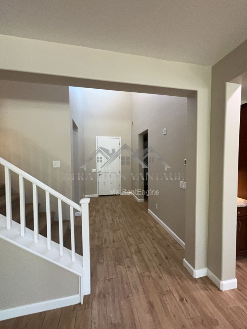 Gallery Image 18