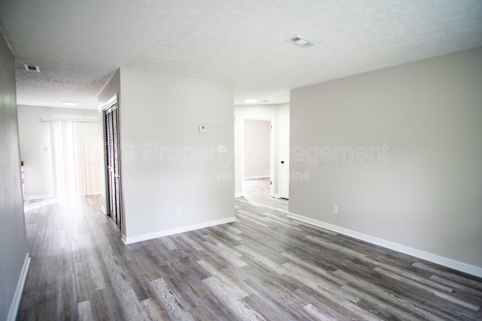 Gallery Image 0