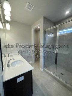 Gallery Image 32