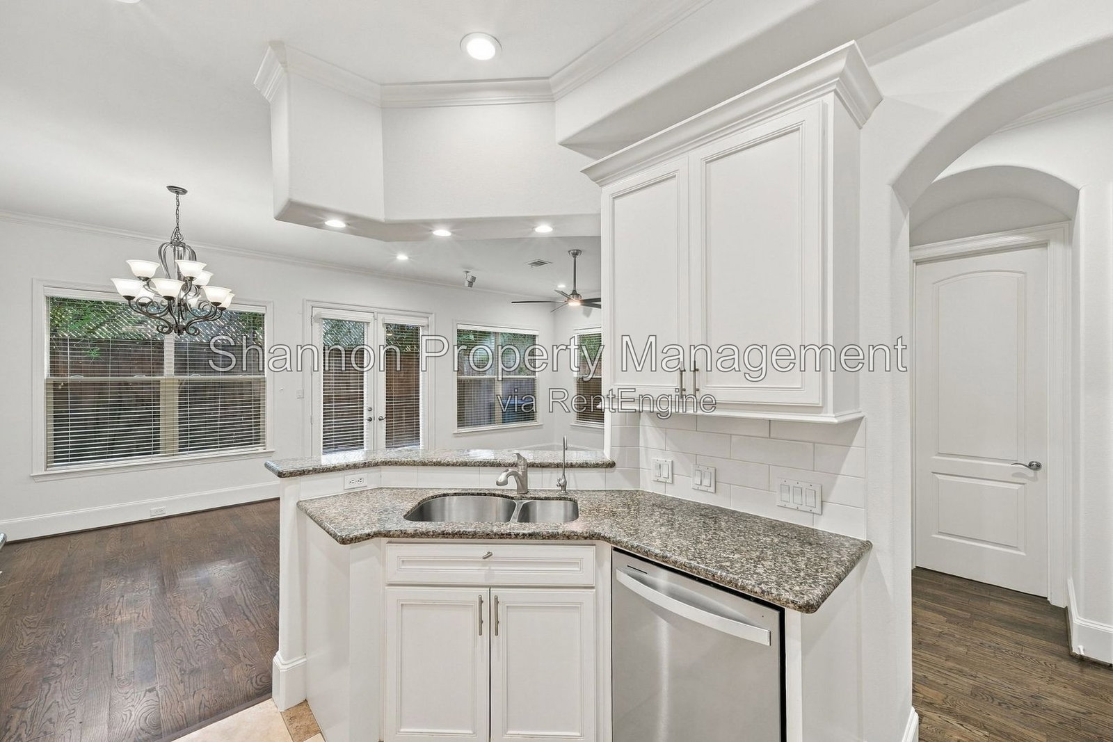 Gallery Image 15