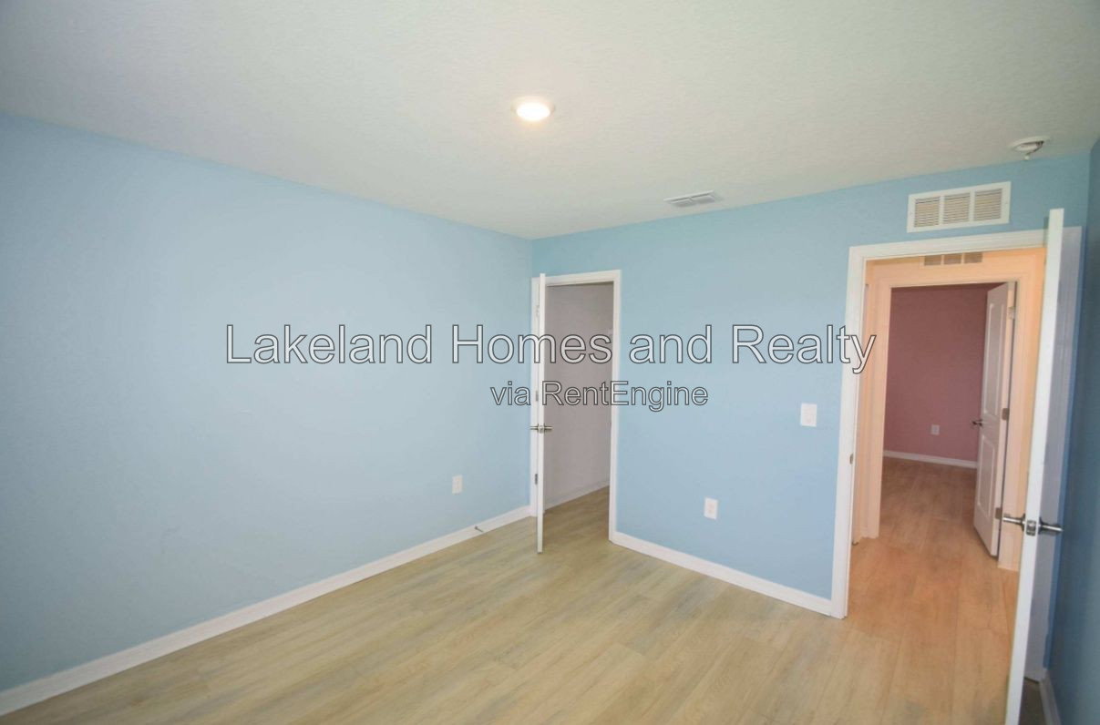 Gallery Image 33