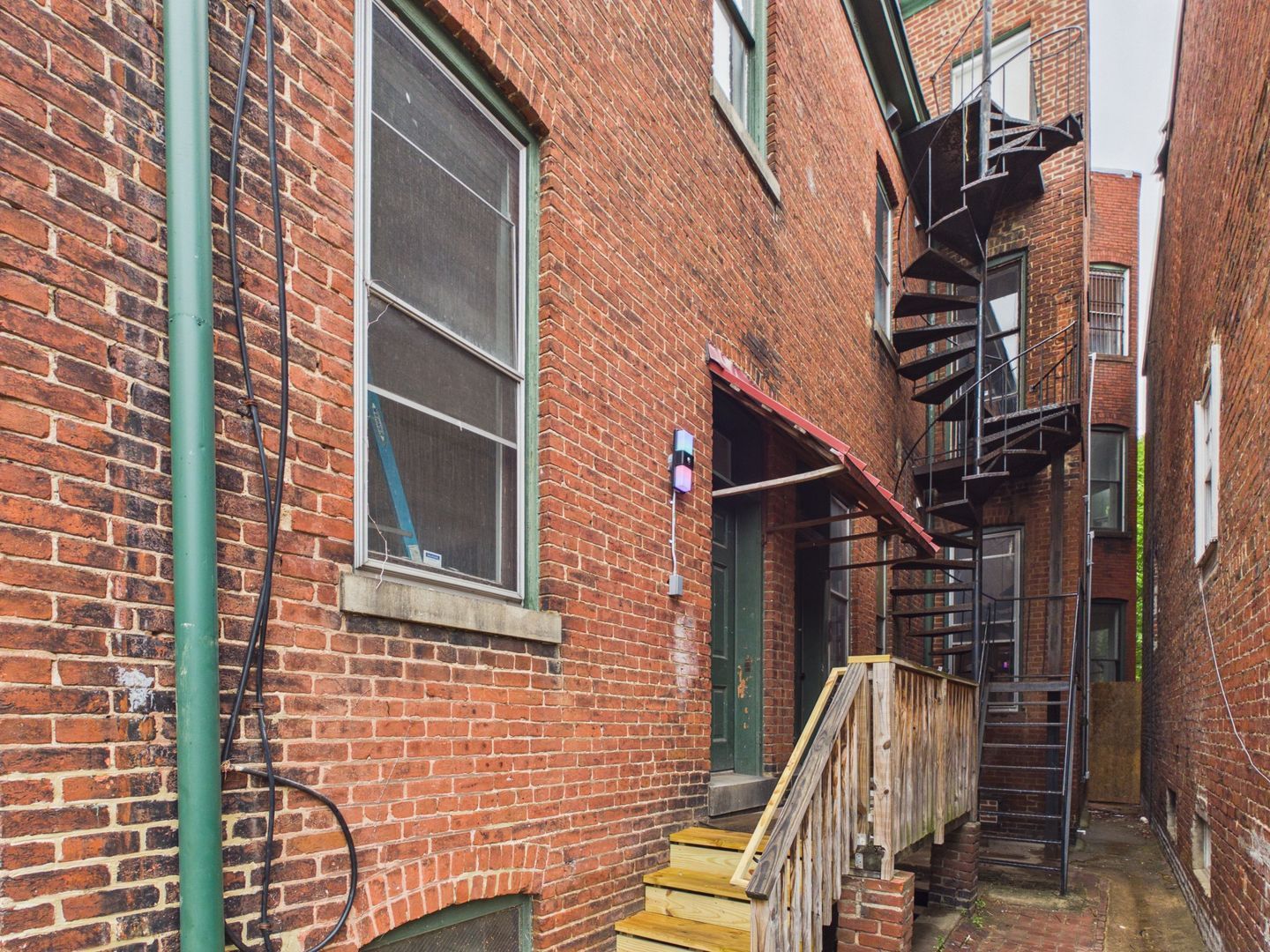 Gallery Image 30