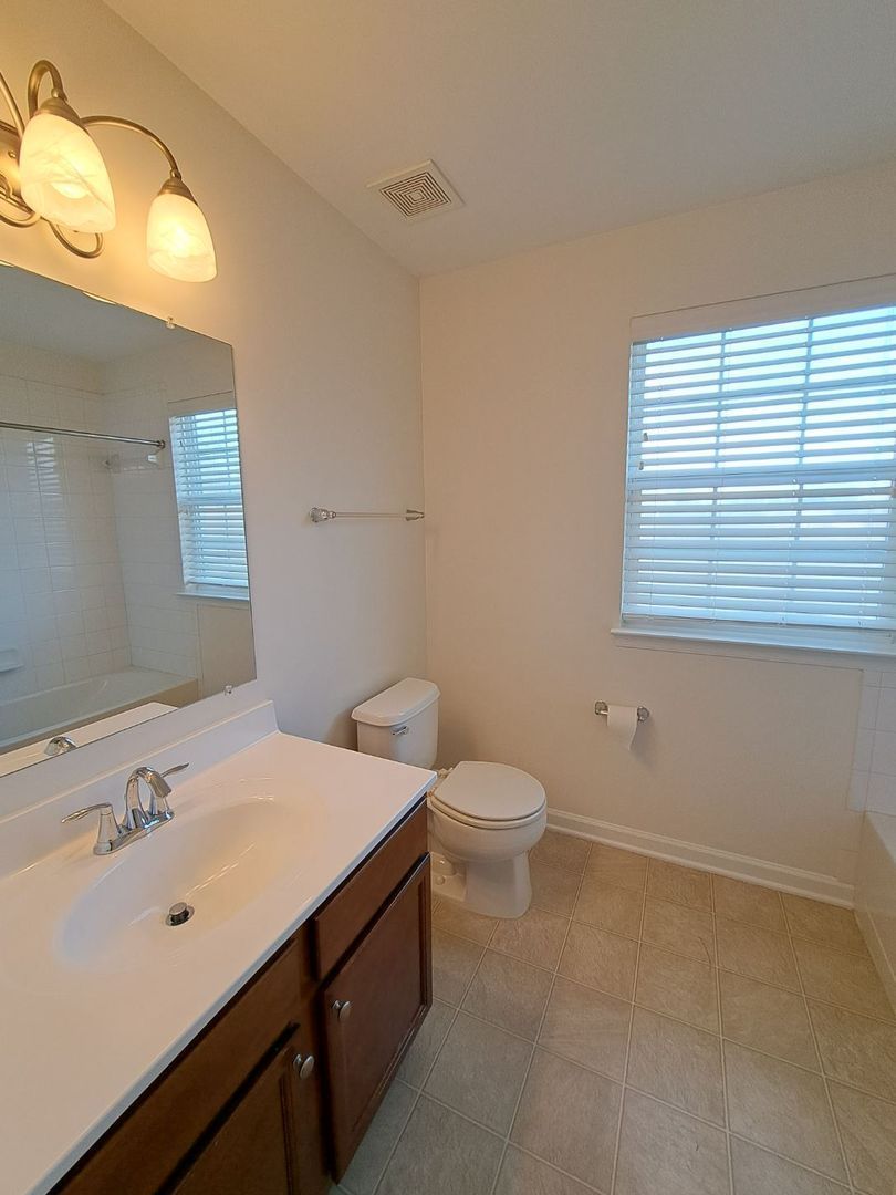 Gallery Image 32