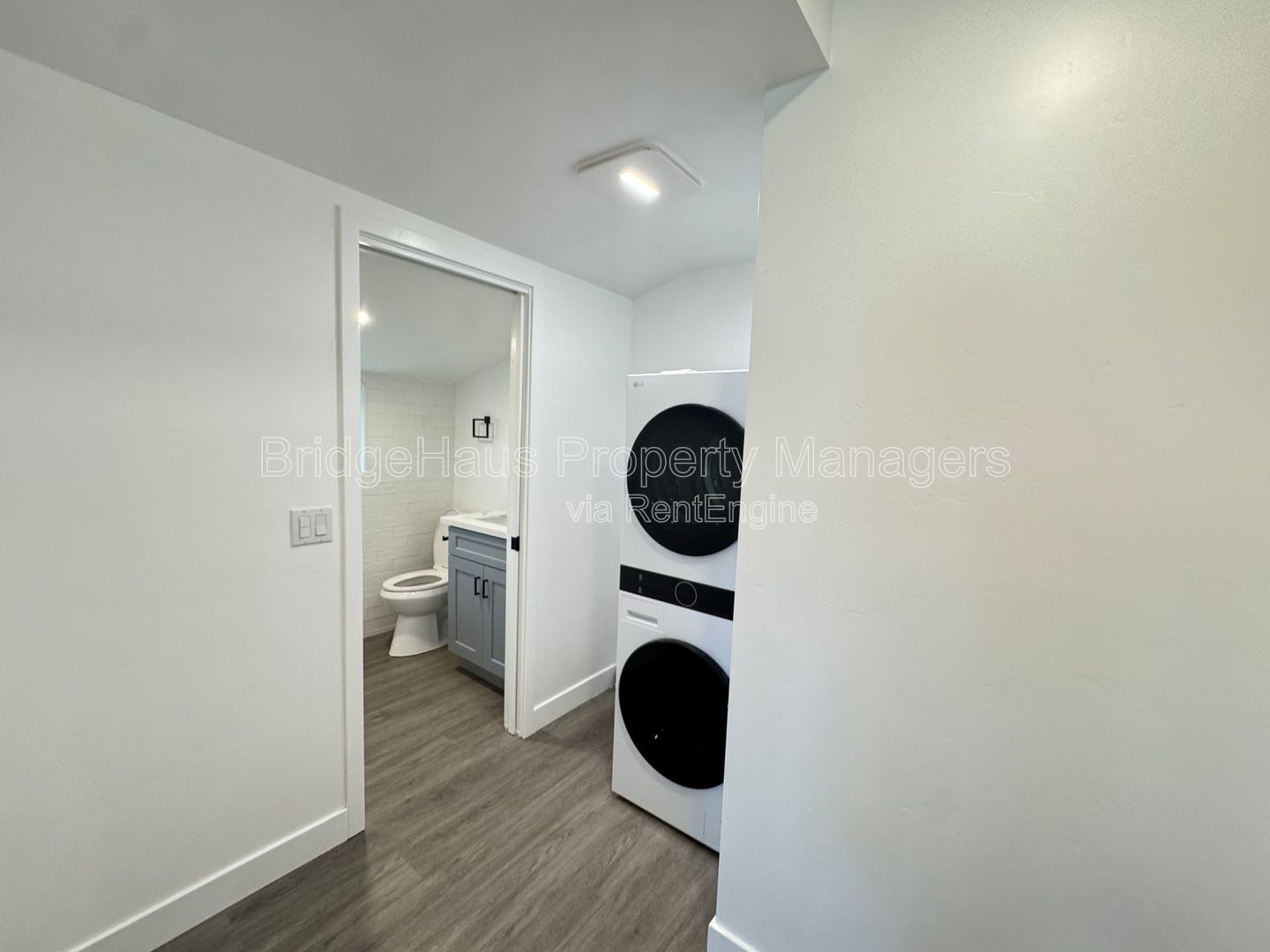 Gallery Image 18