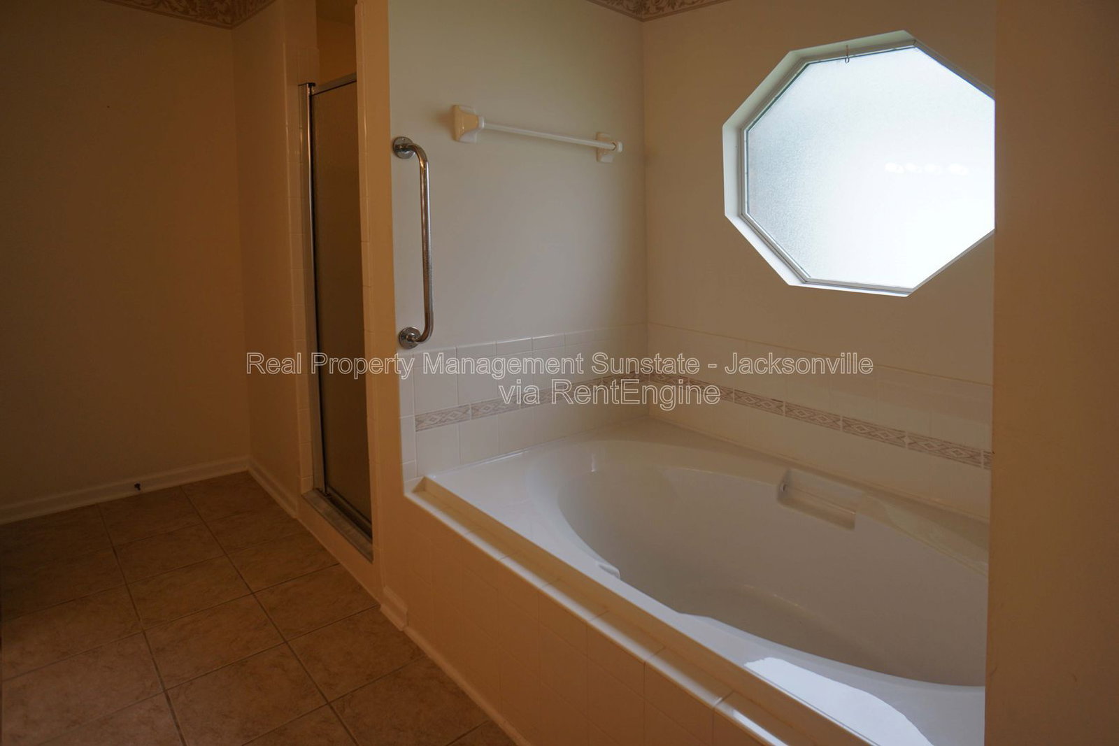 Gallery Image 18
