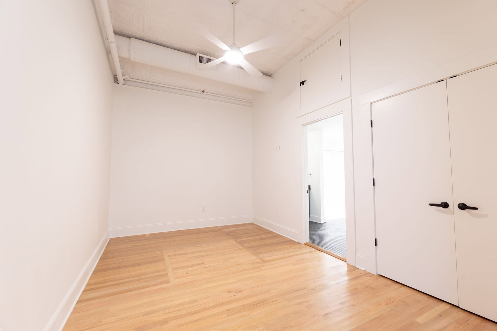 Gallery Image 25