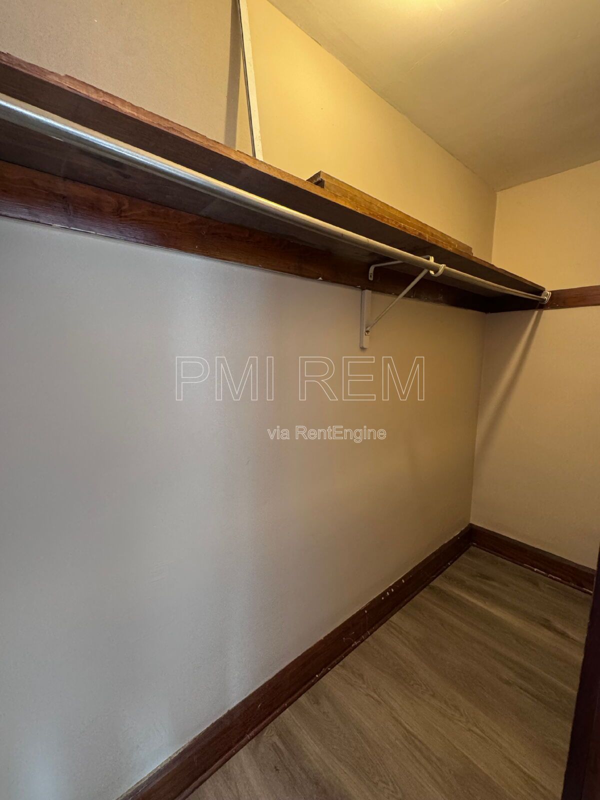 Gallery Image 25