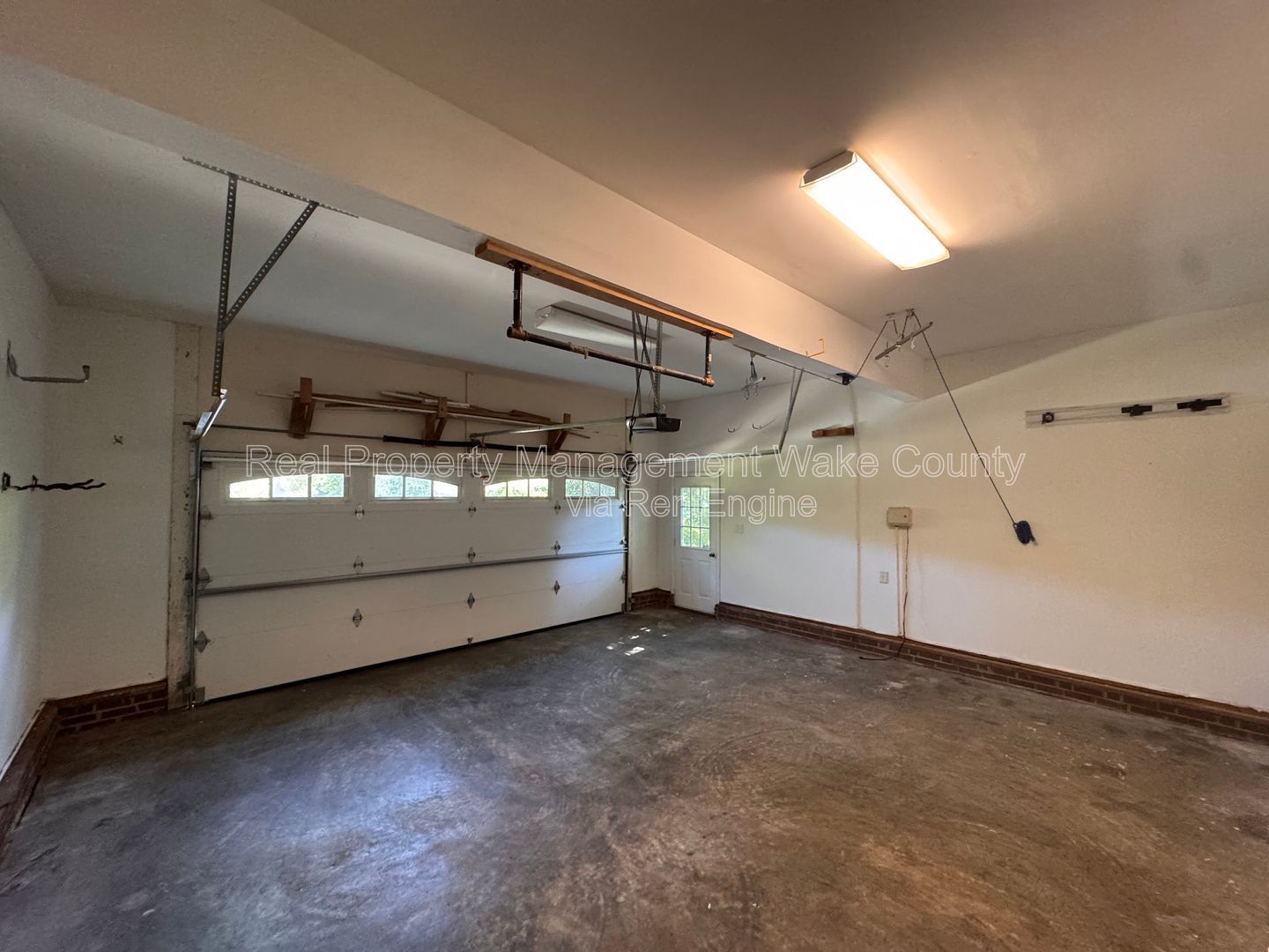 Gallery Image 18