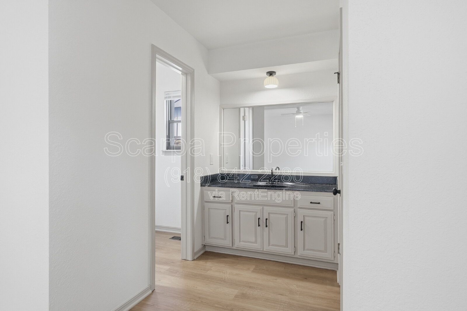 Gallery Image 18