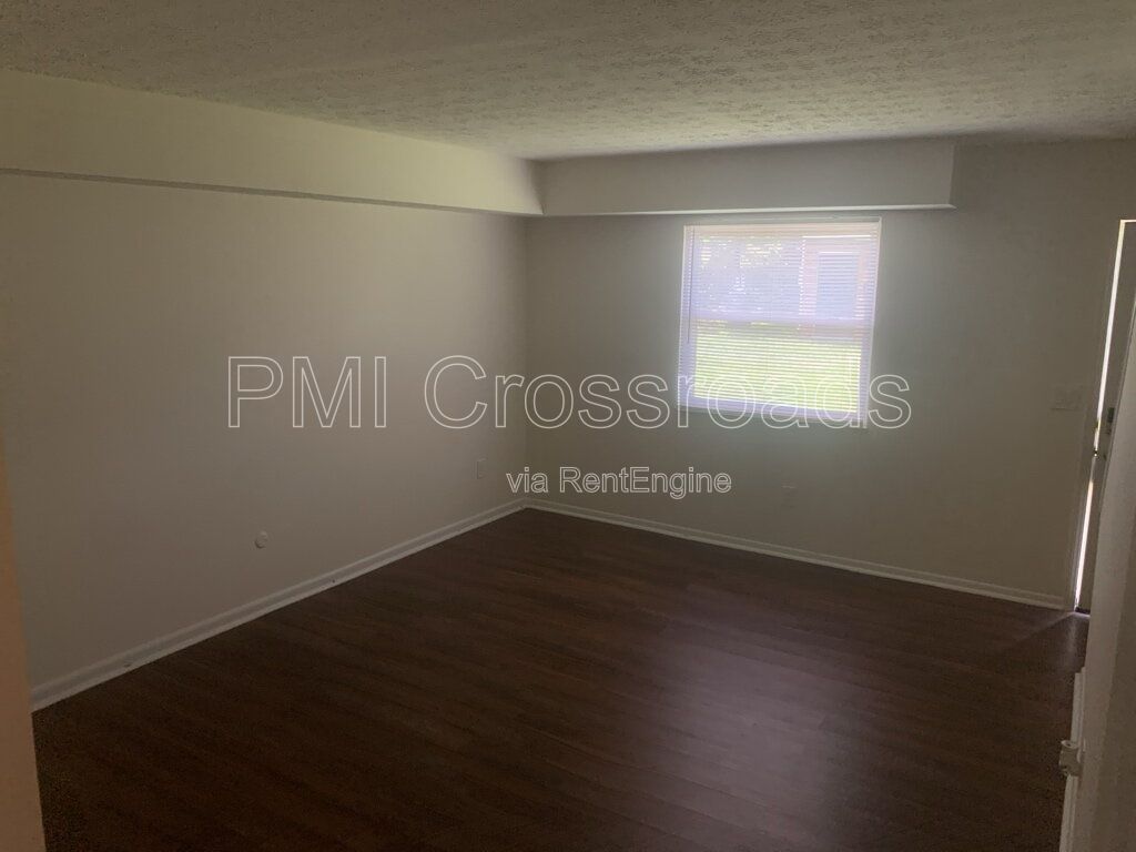 Gallery Image 25