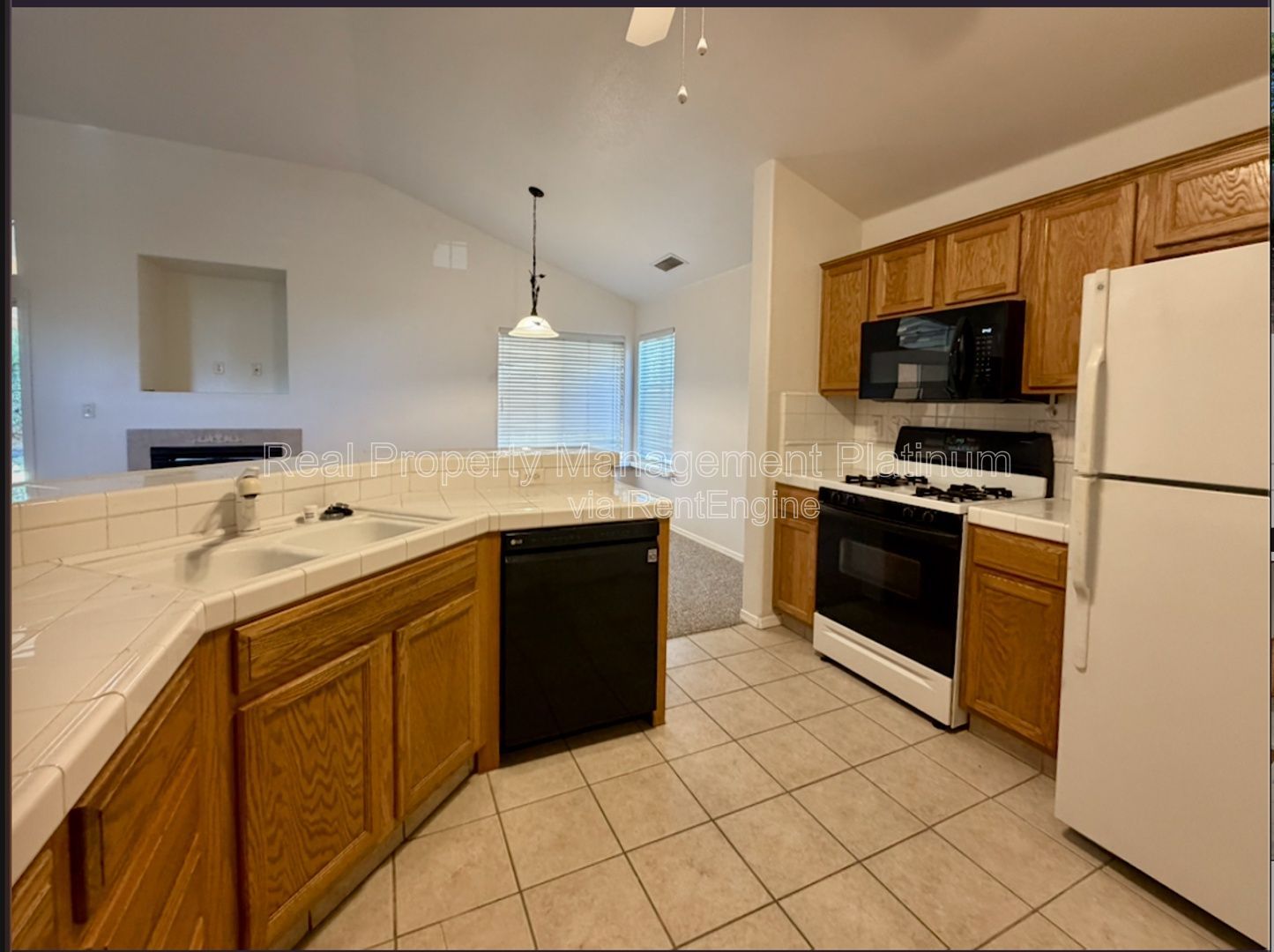 Gallery Image 17