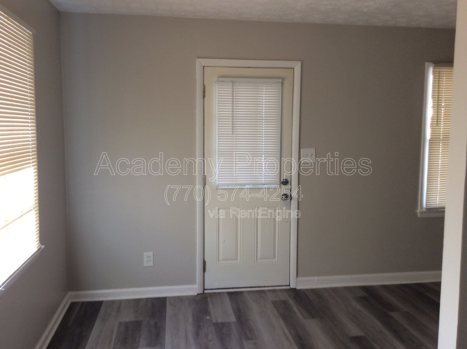 Gallery Image 14