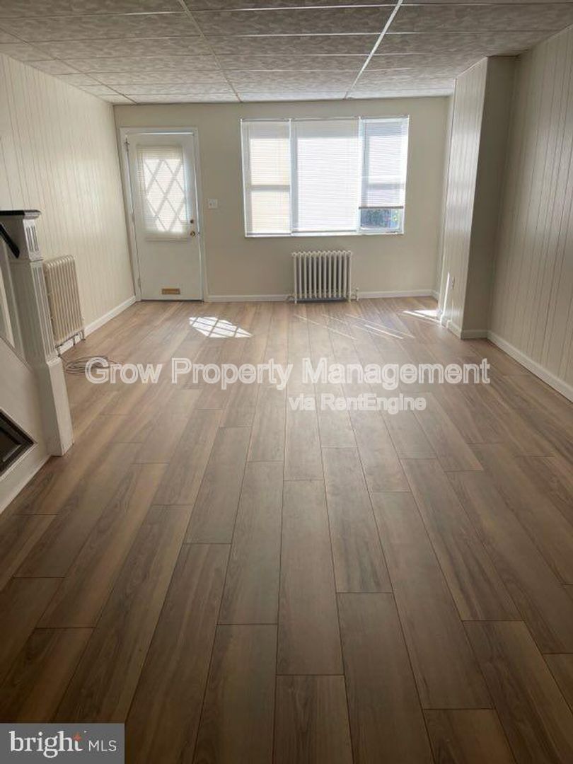 Gallery Image 11