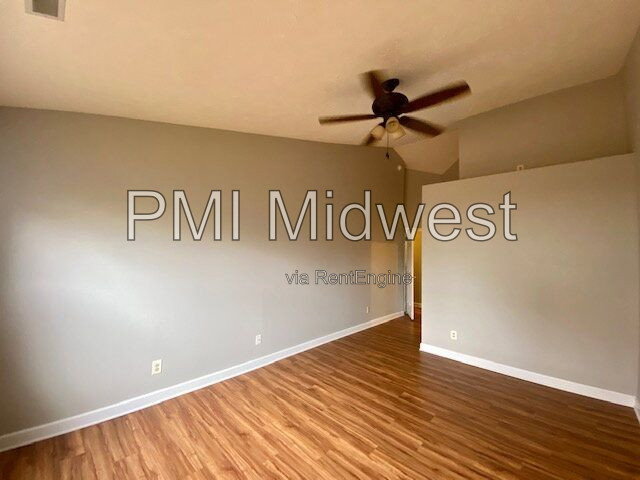 Gallery Image 21