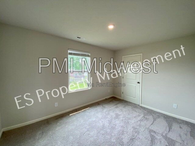 Gallery Image 32