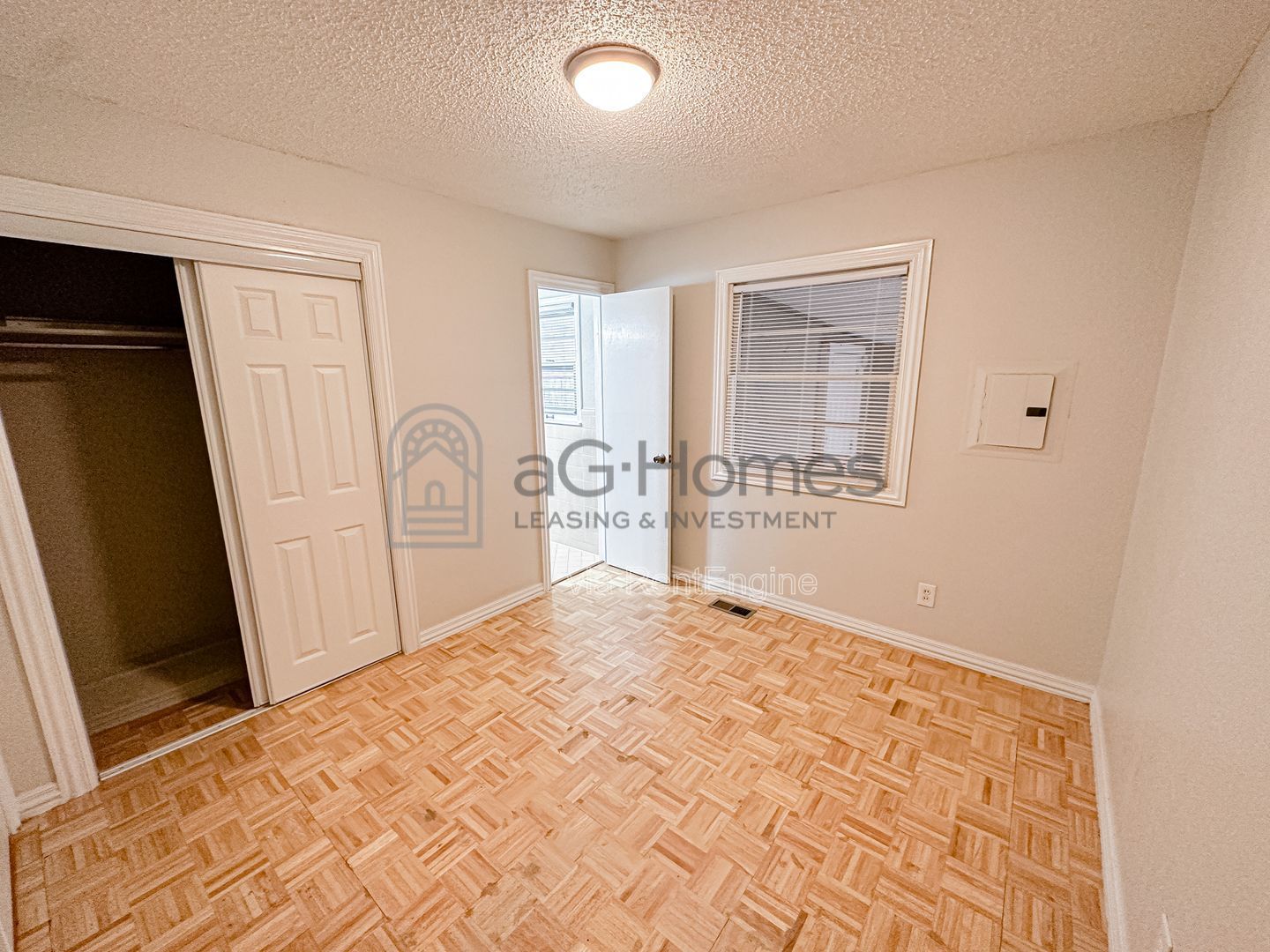 Gallery Image 26