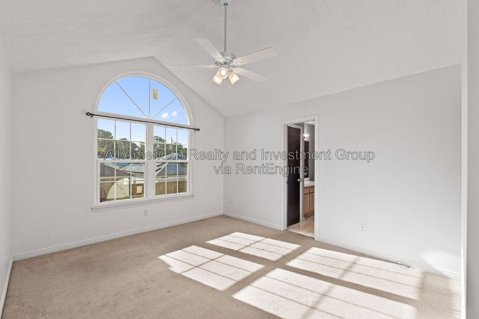 Gallery Image 18