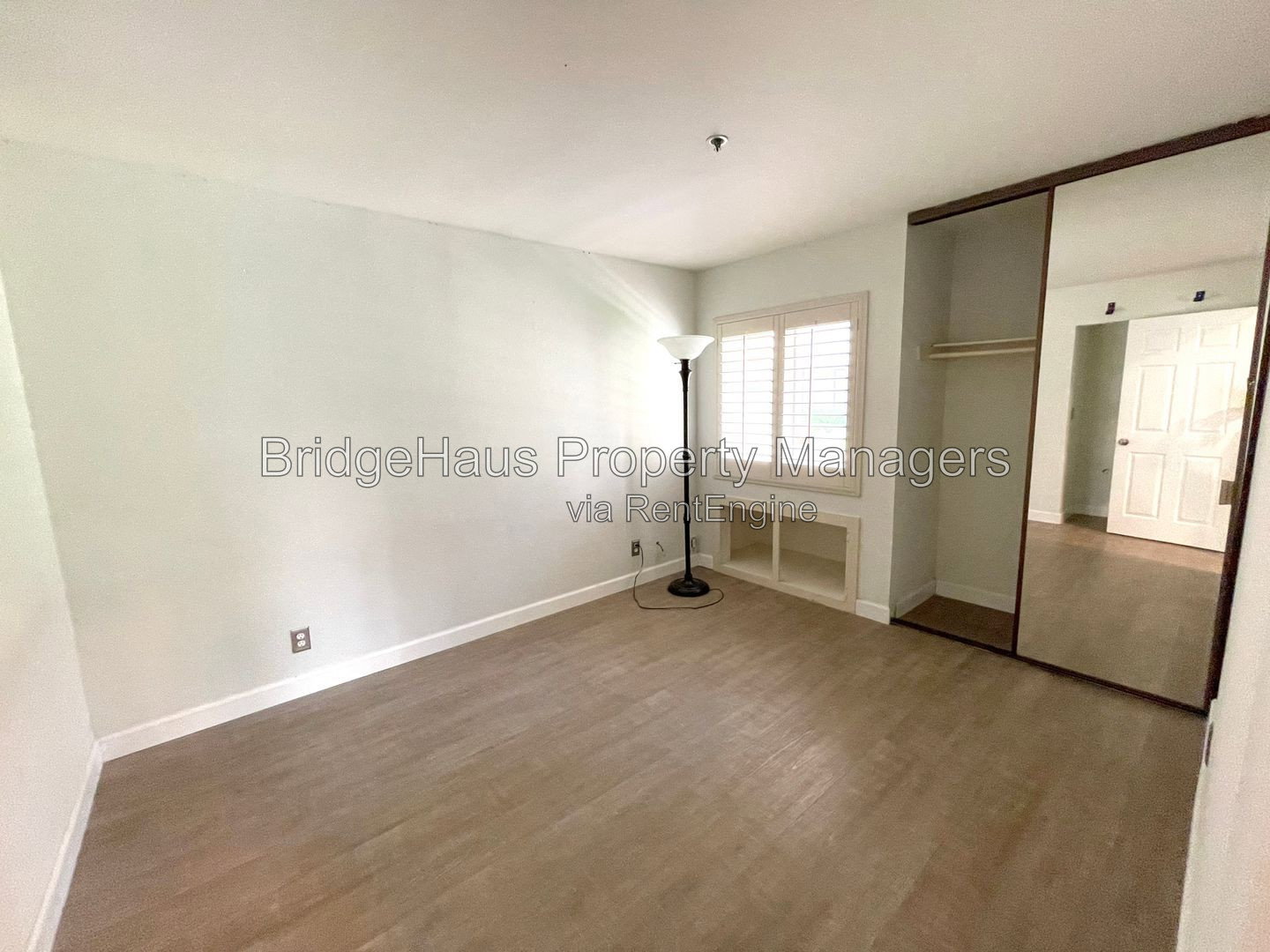 Gallery Image 11