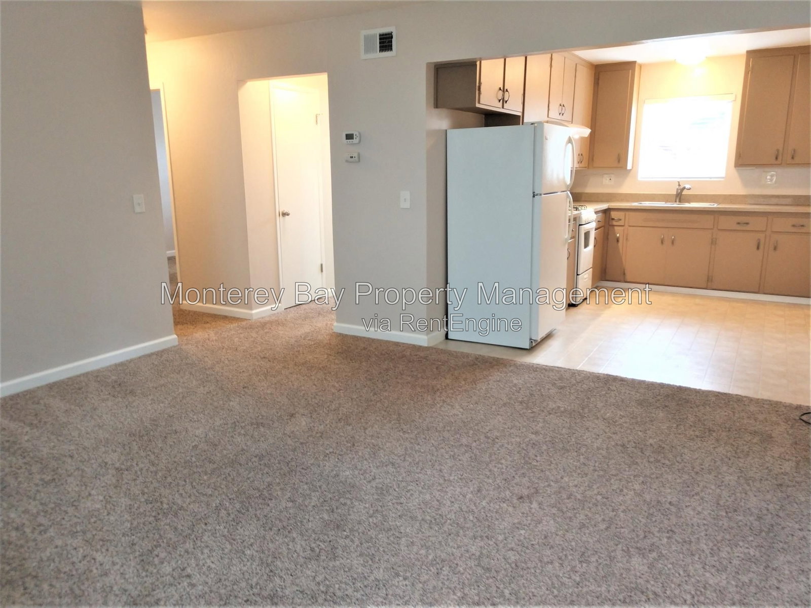 Gallery Image 0