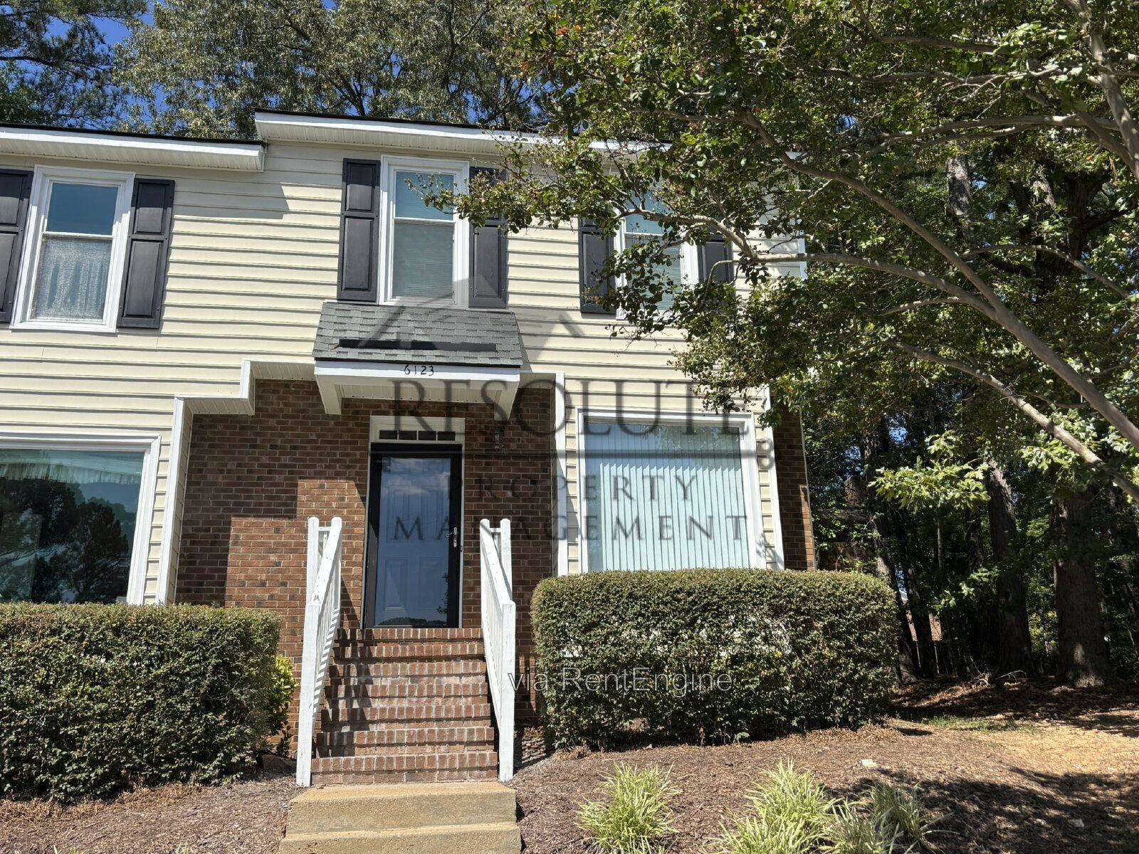 Gallery Image 0