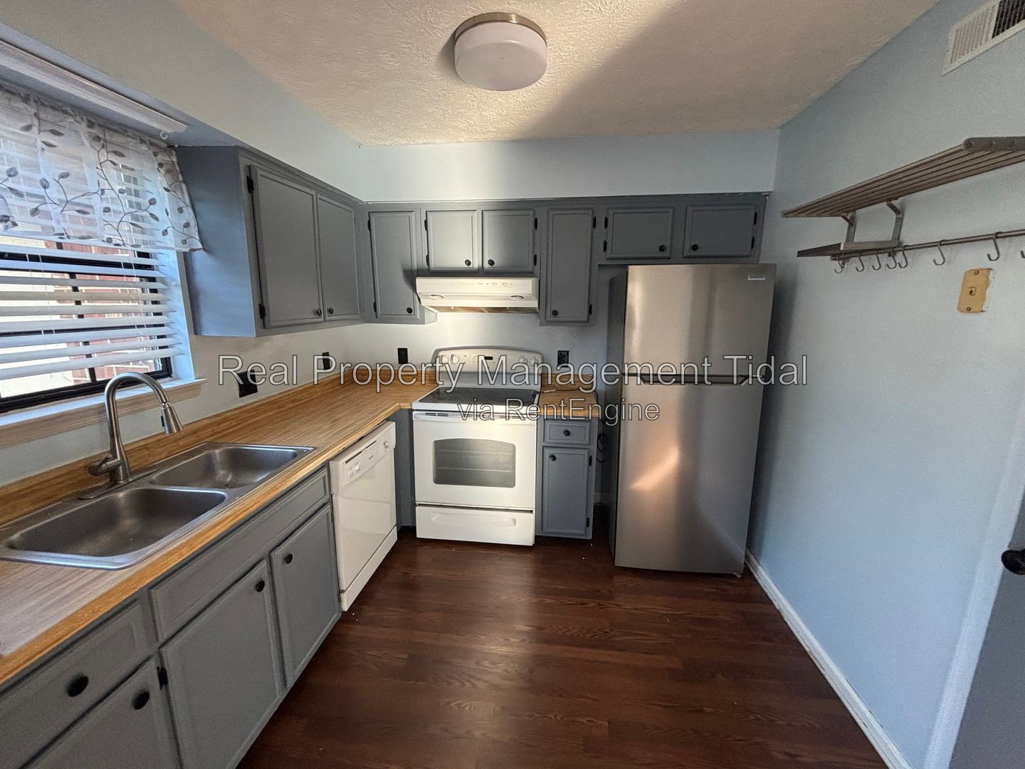 Gallery Image 17