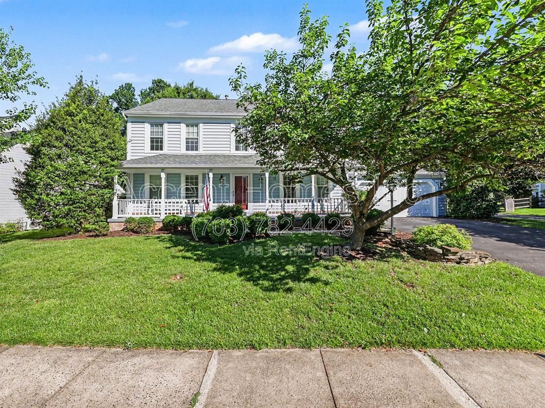 8942 Kenilworth Drive