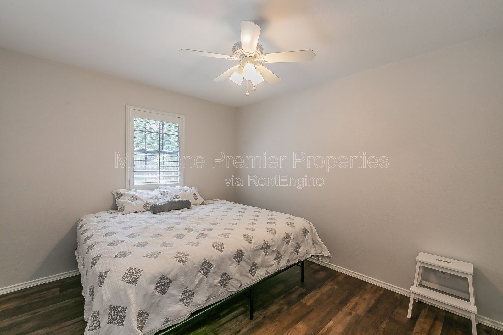 Gallery Image 37