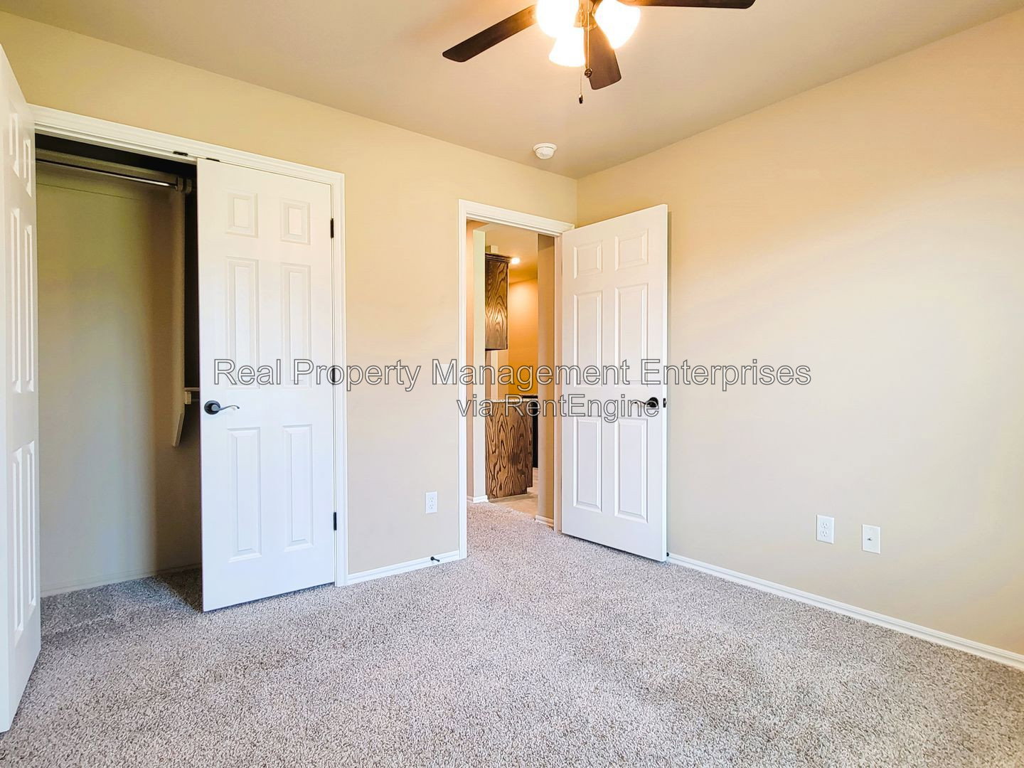 Gallery Image 18