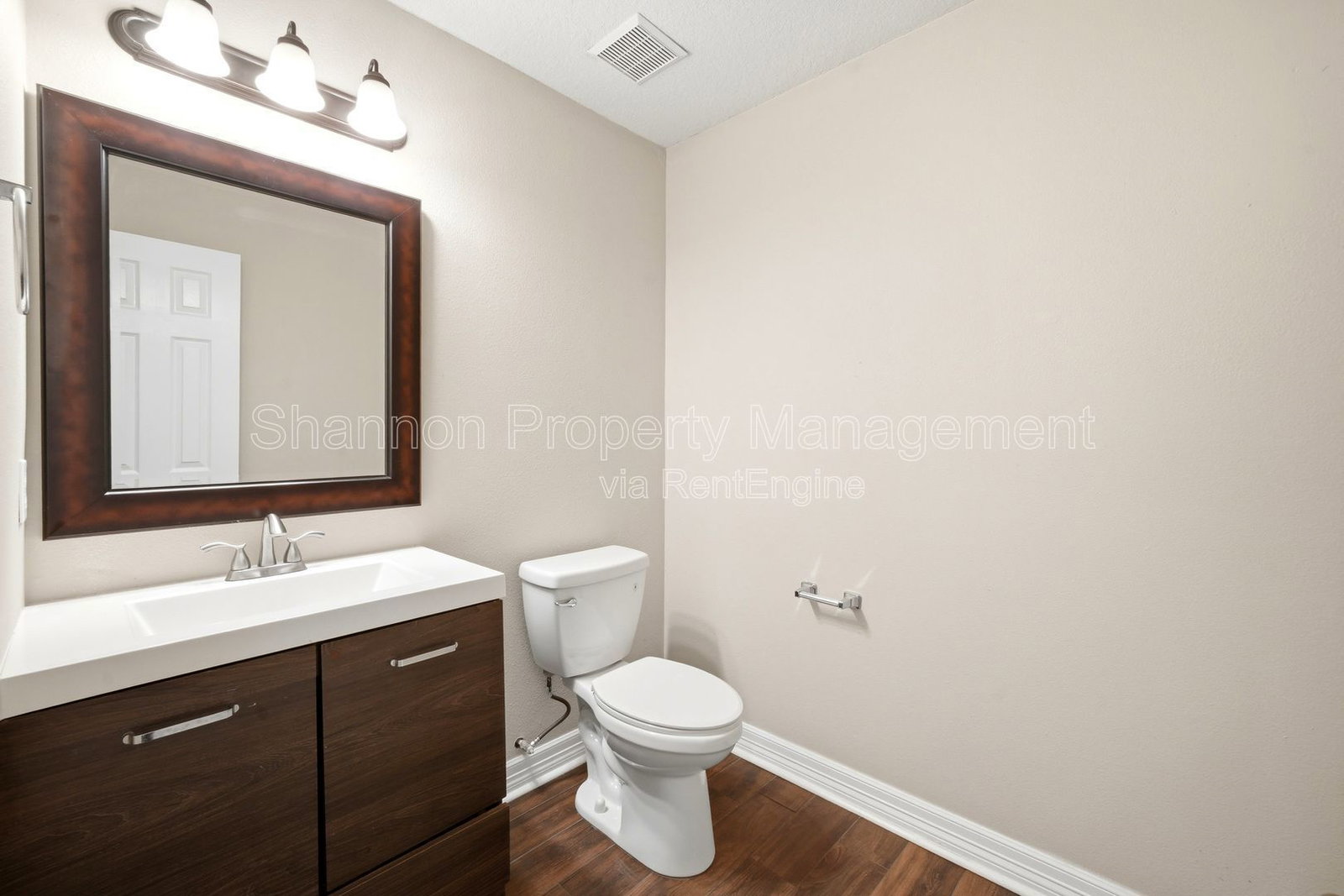 Gallery Image 25