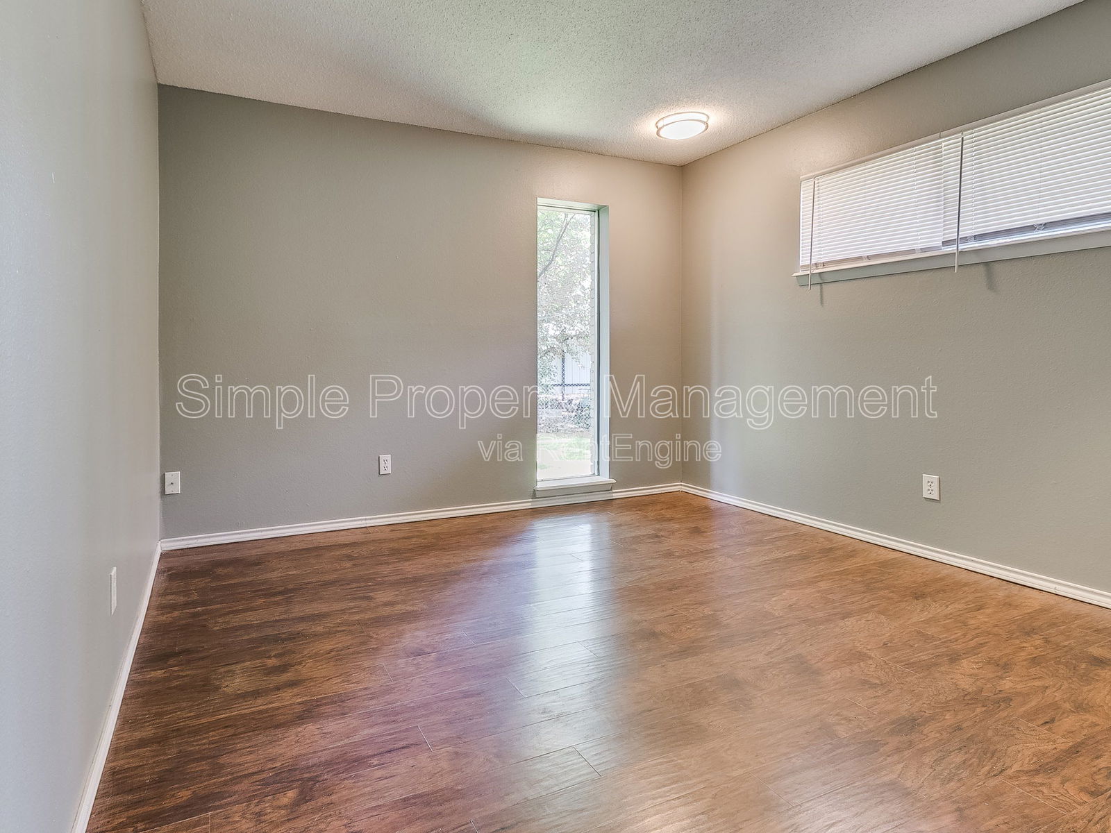 Gallery Image 13
