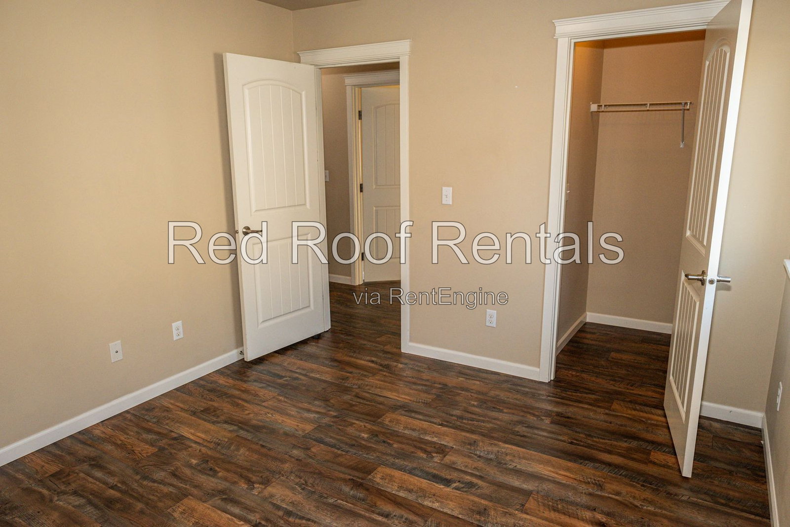 Gallery Image 43