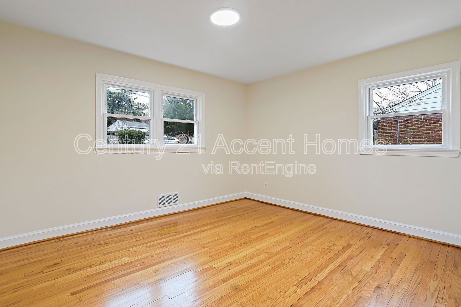 Gallery Image 34