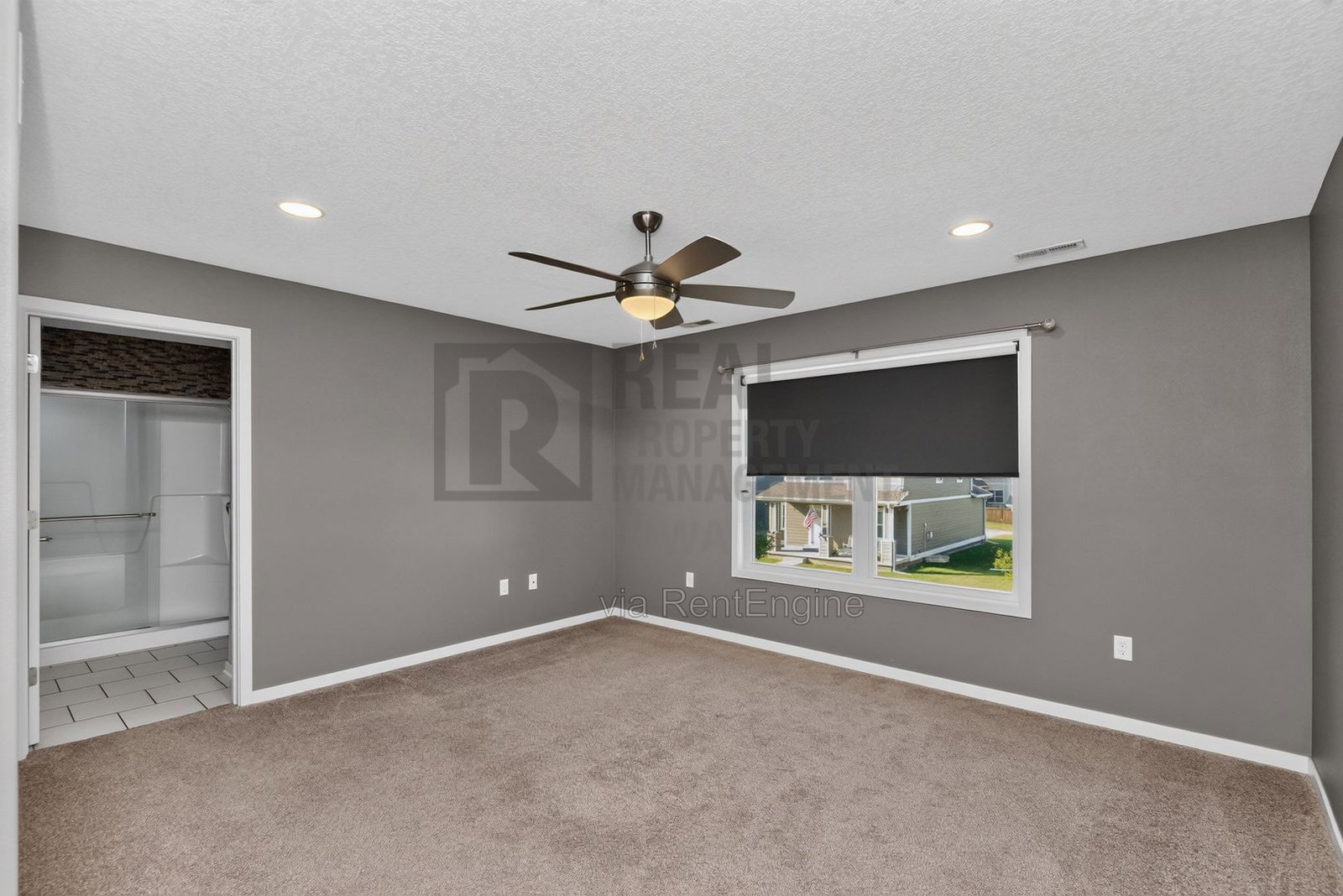 Gallery Image 20