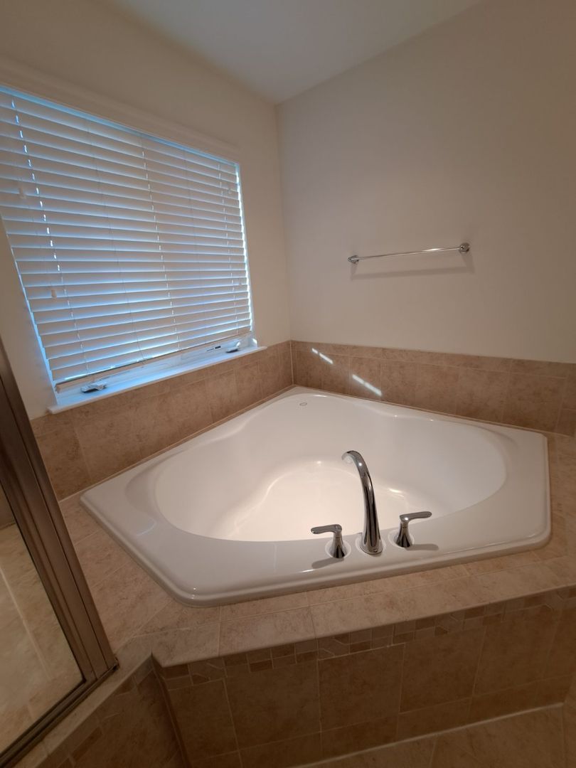 Gallery Image 36